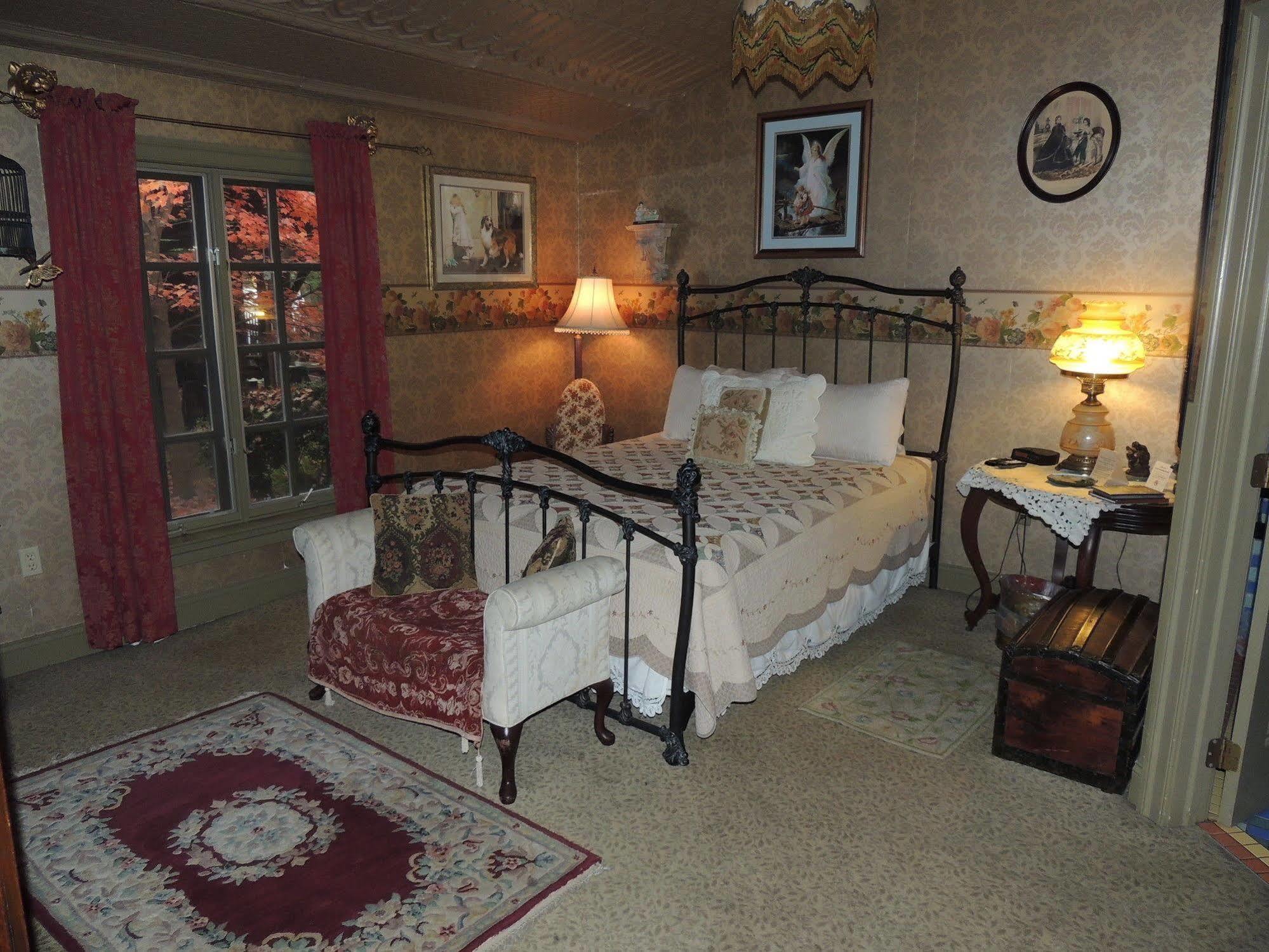Farnsworth House Inn Gettysburg Ngoại thất bức ảnh